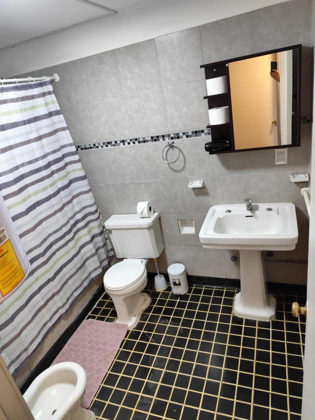 Apartamento Depto En Calle Huerfanos *