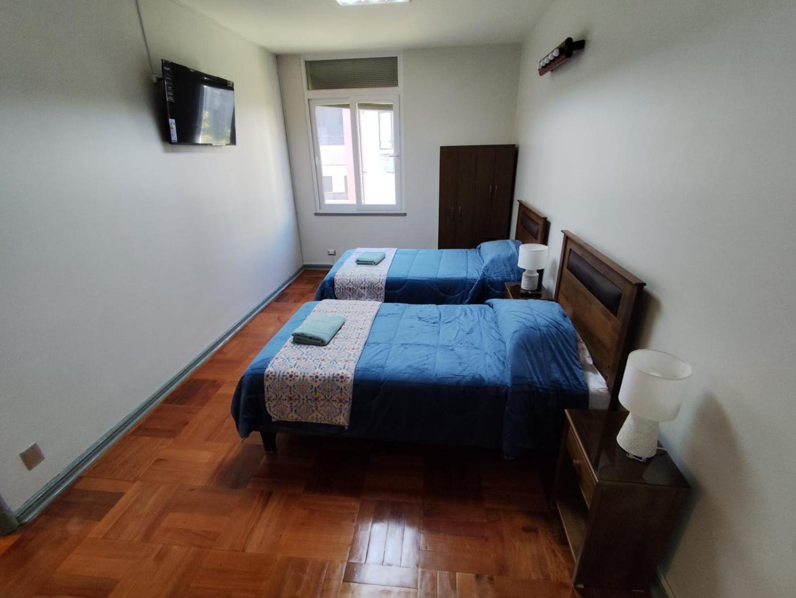 Depto En Calle Huerfanos Apartamento